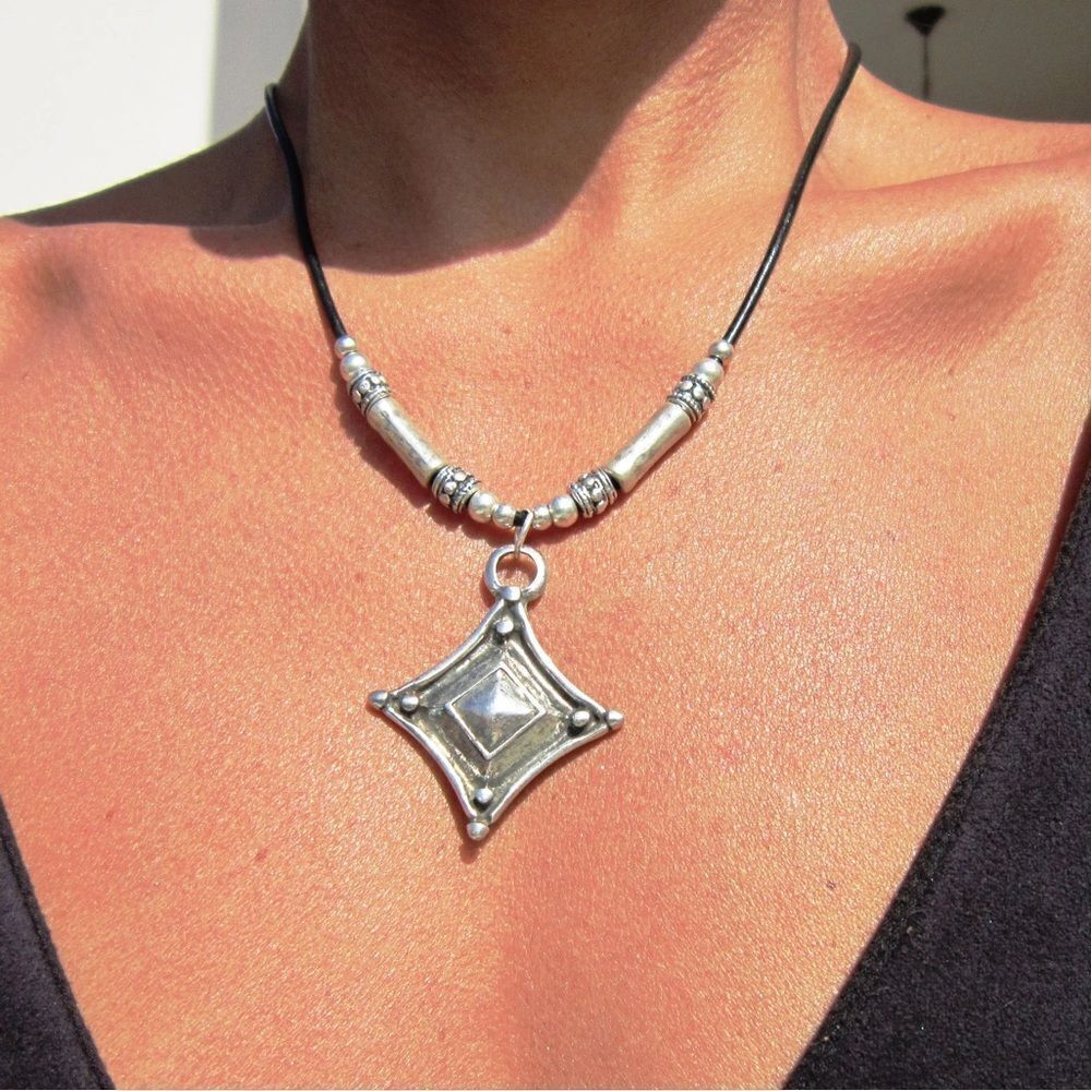 Boho geo necklace M967